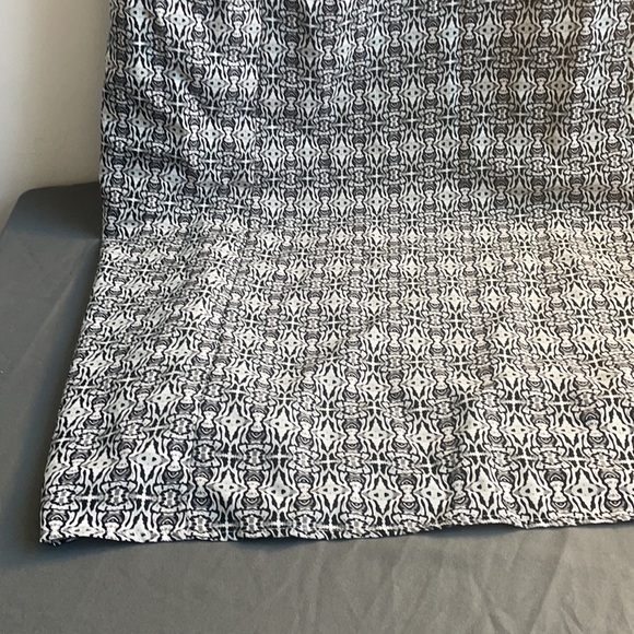 Maxi Dress Black and White 26W - Picture 3 of 7